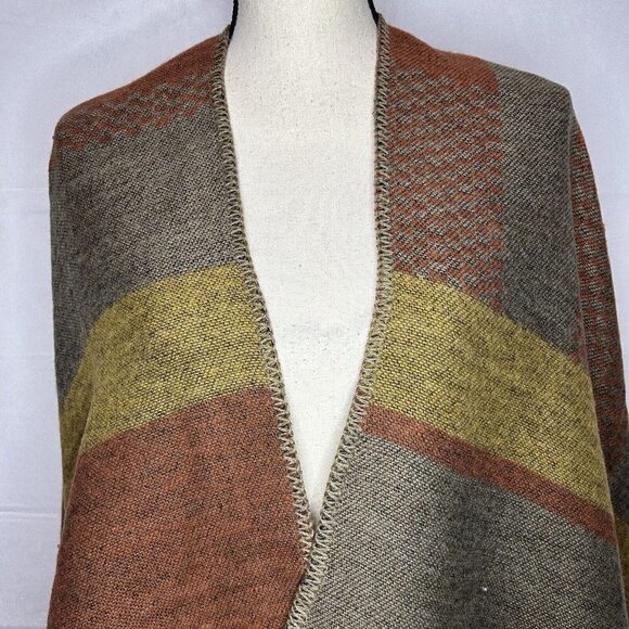 NWOT Kollie More Multi-Color Sweater Poncho One-Size - Picture 2 of 6